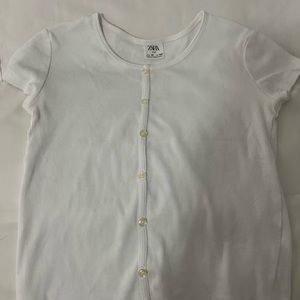 zara kids button down top can fit size small
